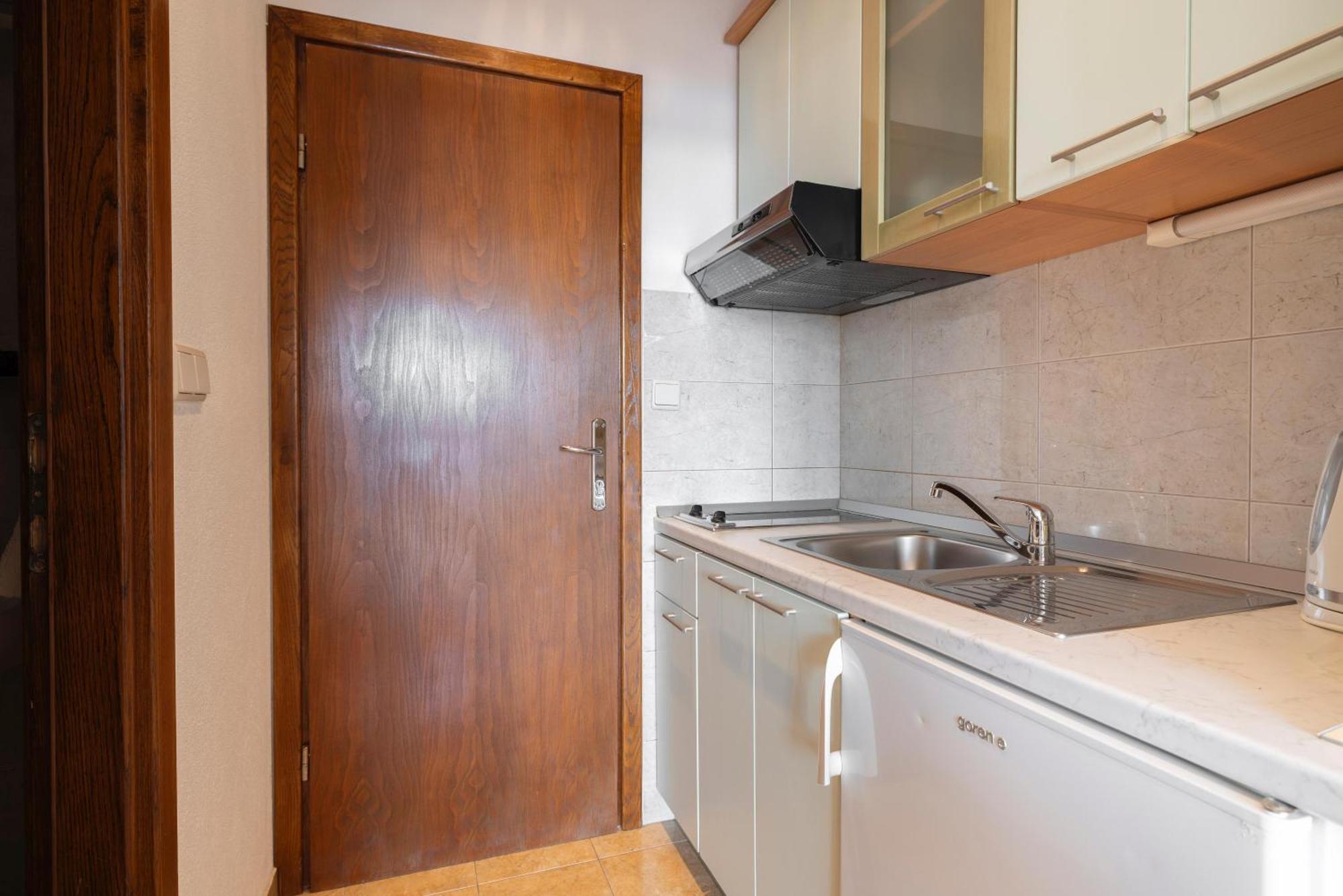Apartments Niki ブレラ エクステリア 写真